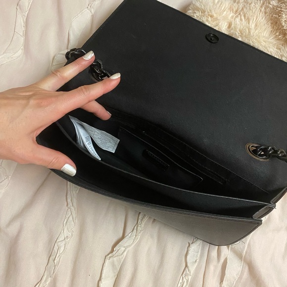 Black shoulder bag - Picture 5 of 8